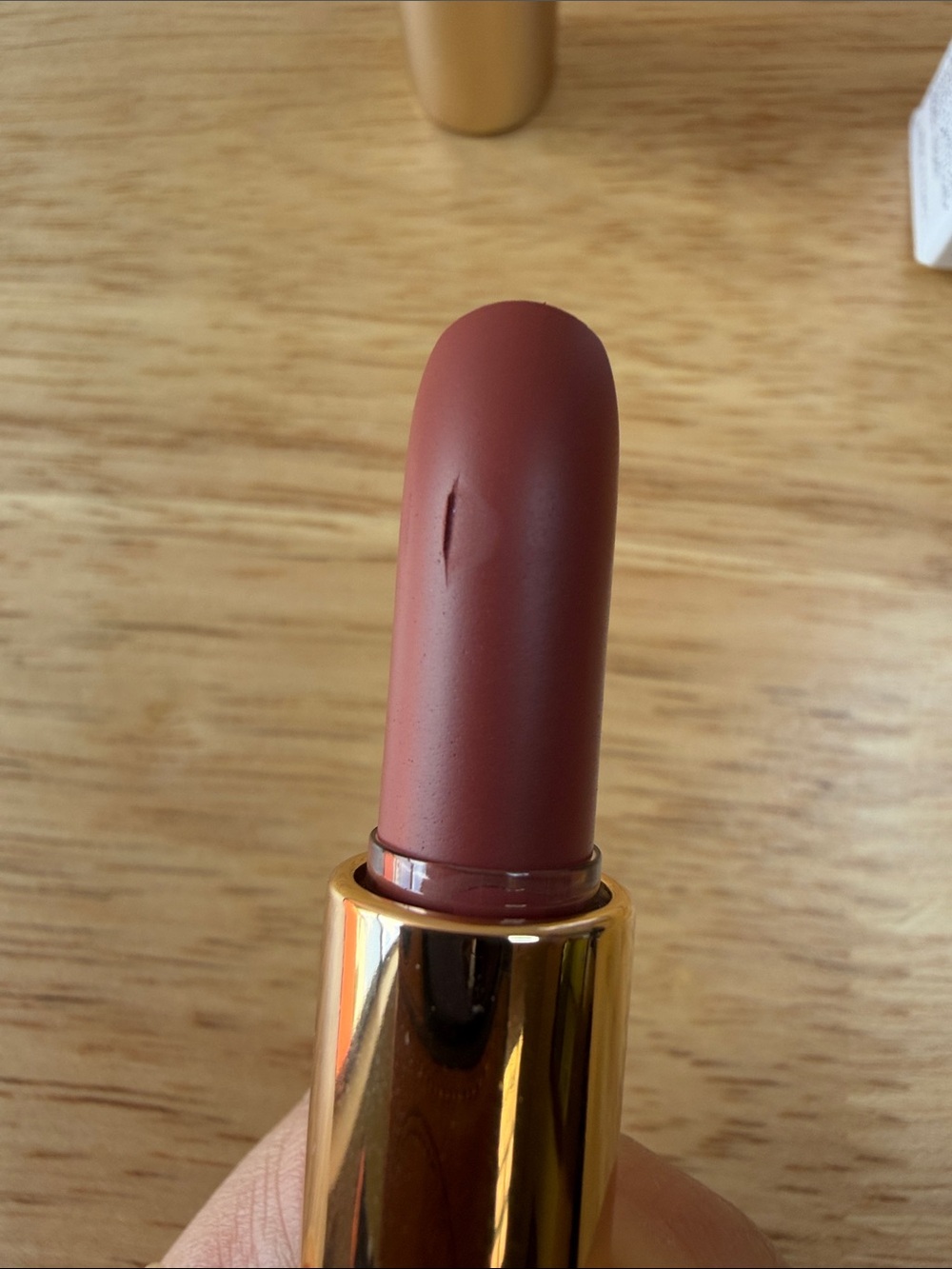 Valentino 134R Mini Spike Matte Lipstick NIB - Picture 4 of 13